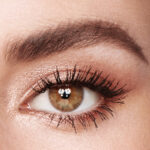 ریمل حجم دهنده شارلوت تیلبری Legendary Lashes Volume 2 با ماندگاری بالا - Image 4