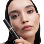 ست آرایشی ایو سن لورن YSL Lash Clash Liberated Liner & Candy Glow - Image 4
