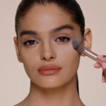 پودر فیکس و روشن کننده شارلوت تیلبری Airbrush Brightening Flawless Finish - Image 2