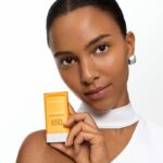 ضد آفتاب استیکی لانکوم UV Expert Supra Screen SPF 50 - تصویر 2
