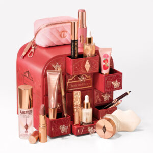 ادونت کلندر 2026 شارلوت تیلبری Hollywood Beauty Wonderland